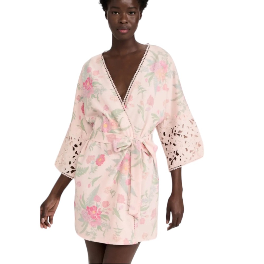 Shopbop Flora Nikrooz Kendall‎ Robe Pink Floral Eyelet Mini Fleece Robe Size XS